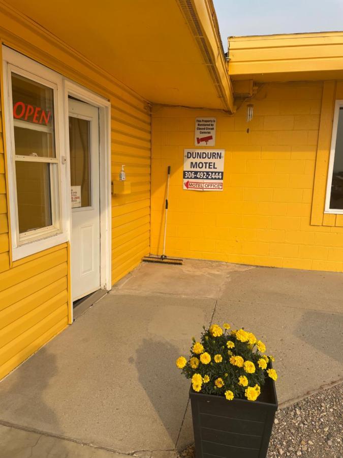 Dundurn Motel Bagian luar foto